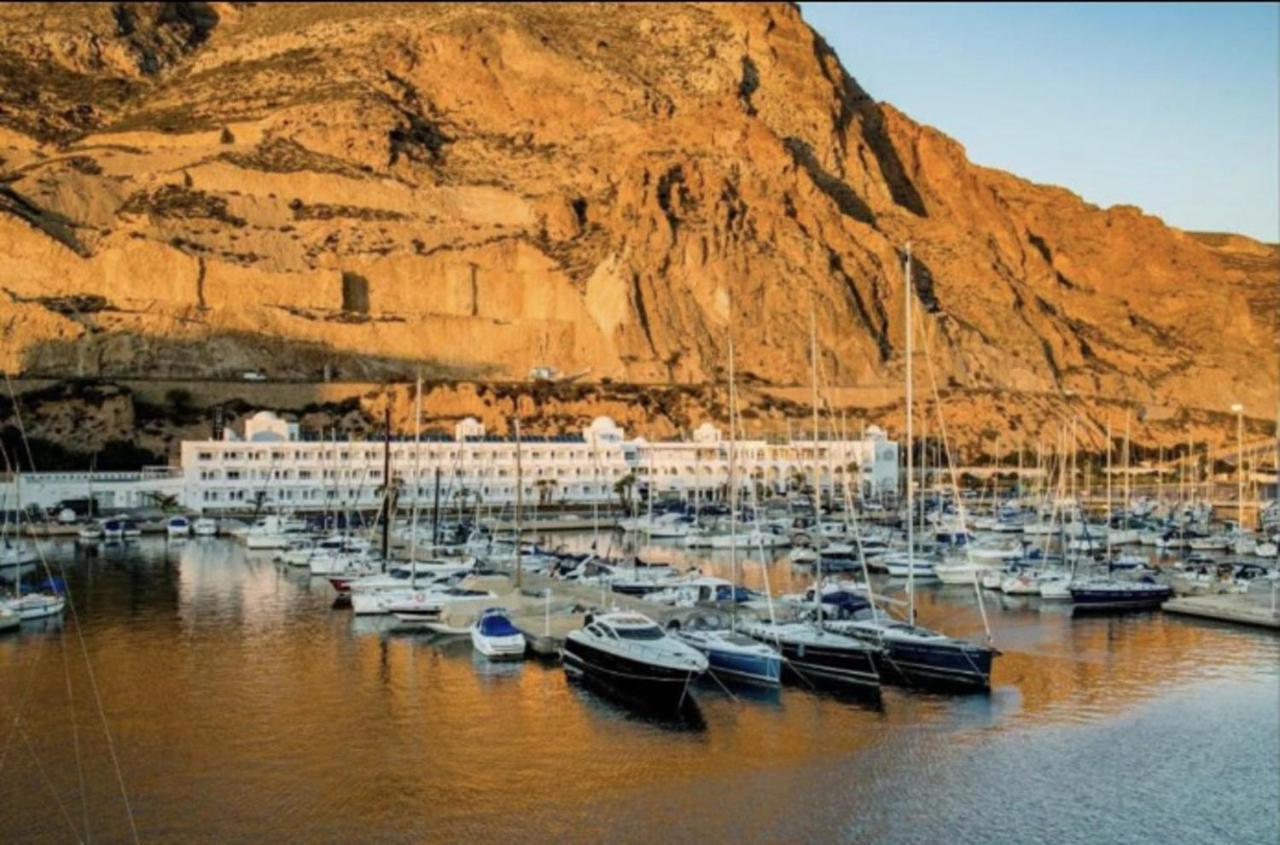 Captivating 2-Bed Apartment In Aguadulce Aguadulce  Extérieur photo